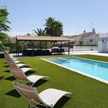 Villa Paraiso *