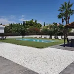 Villa Paraiso *