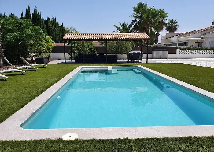 Villa Paraiso Los Montesinos